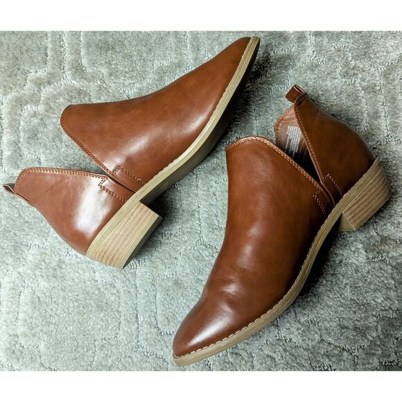 Universal Thread Nora Cut Out Ankle Booties Womens Size 11 dark cognac vegan - Picture 3 of 9